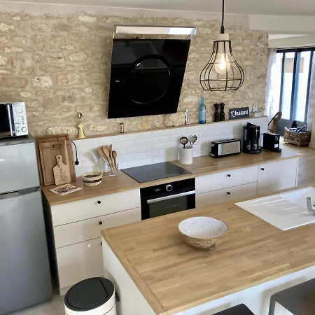 L Hirondelle Et L Instant