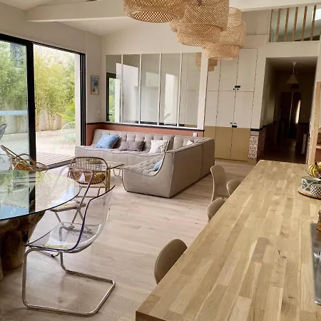 L Hirondelle Et L Instant Semesterbostad