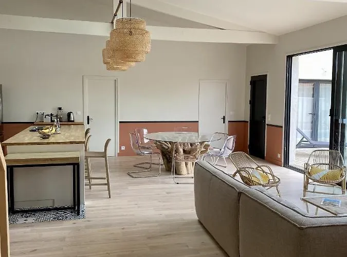 L Hirondelle Et L Instant Holiday home