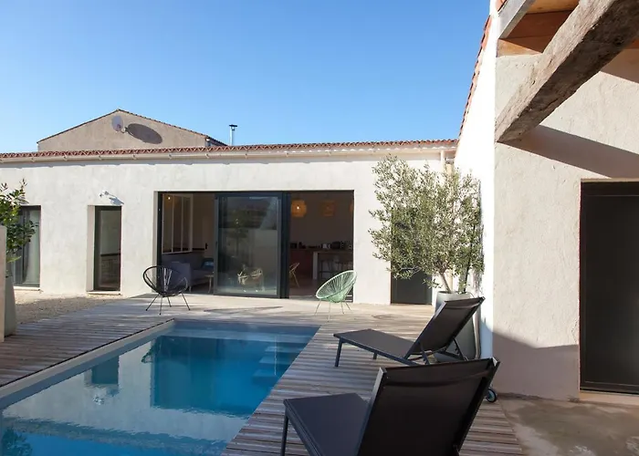 L Hirondelle Et L Instant Сasa de vacaciones